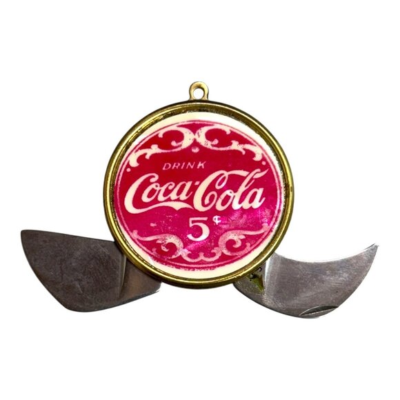 Vintage Red & White Coca-Cola Round Cigar Knife w/ Circlet Loop for Chain 5 cent - Picture 3 of 5